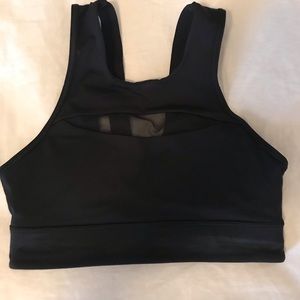 Lululemon High Neck Sports Bra size 6